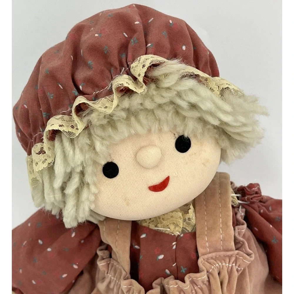 Vintage Musical Wind Up Rag Doll Animated Plays Tomorrow From Annie VIDEO